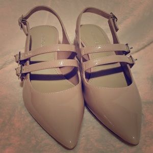 🌻Saks 5th Ave. Patent Blush Pointed Toe low heel!